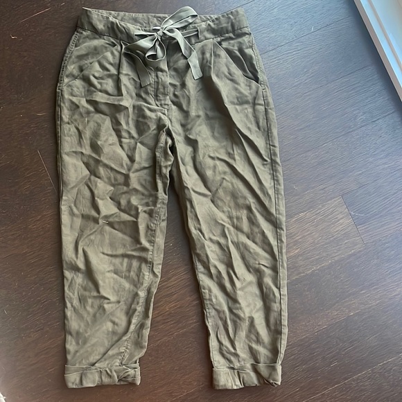 Wilfred olive green linen crop - Picture 1 of 4